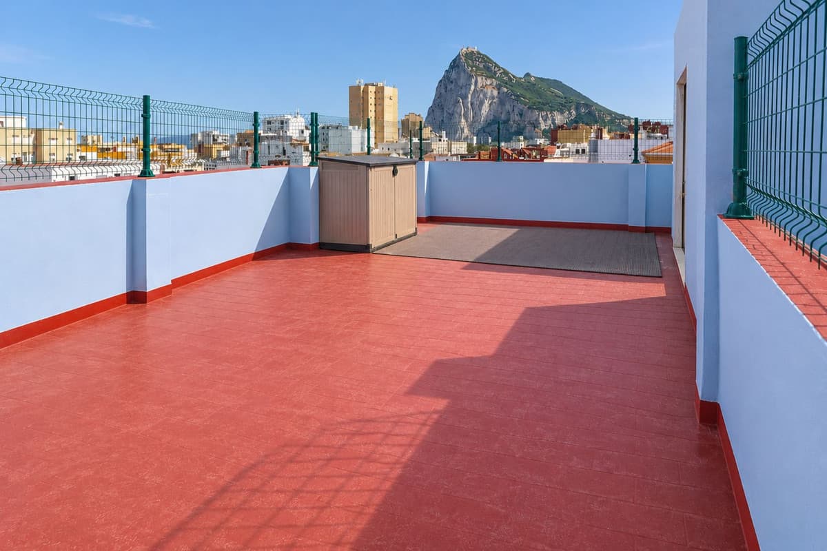 Penthouse in La Línea — photo 2 of 10