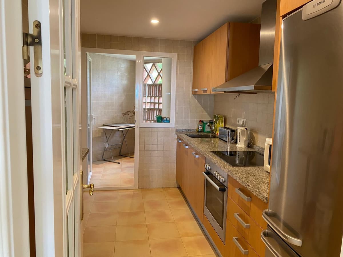 Middle Floor Apartment in Los Arqueros — photo 6 of 10