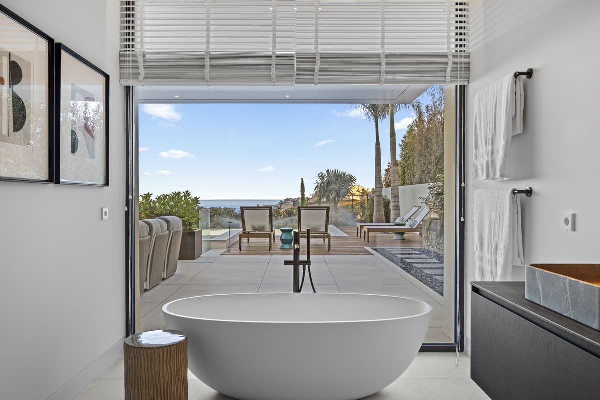 Detached Villa in Casares — photo 9 of 10