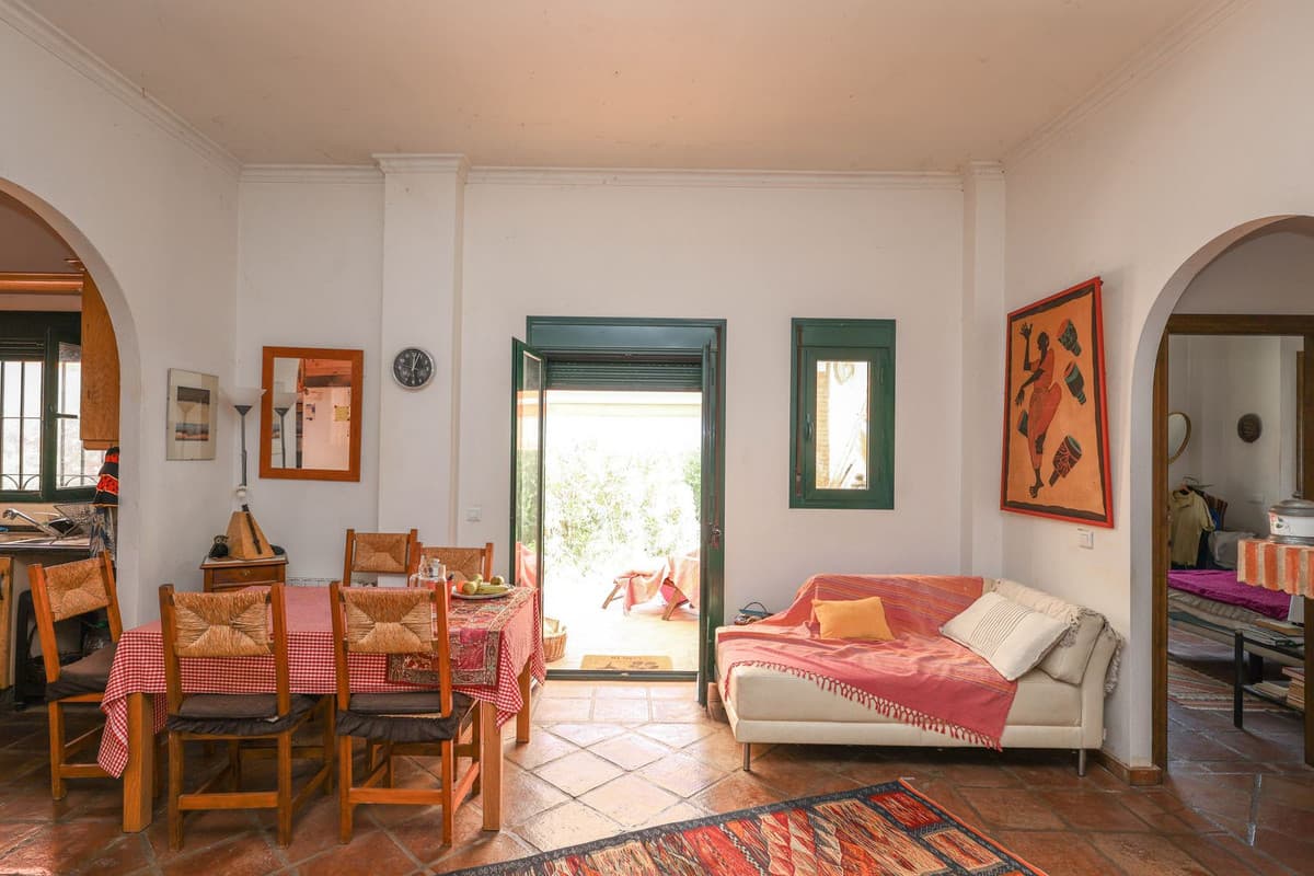 Detached Villa in Monda — photo 9 of 10