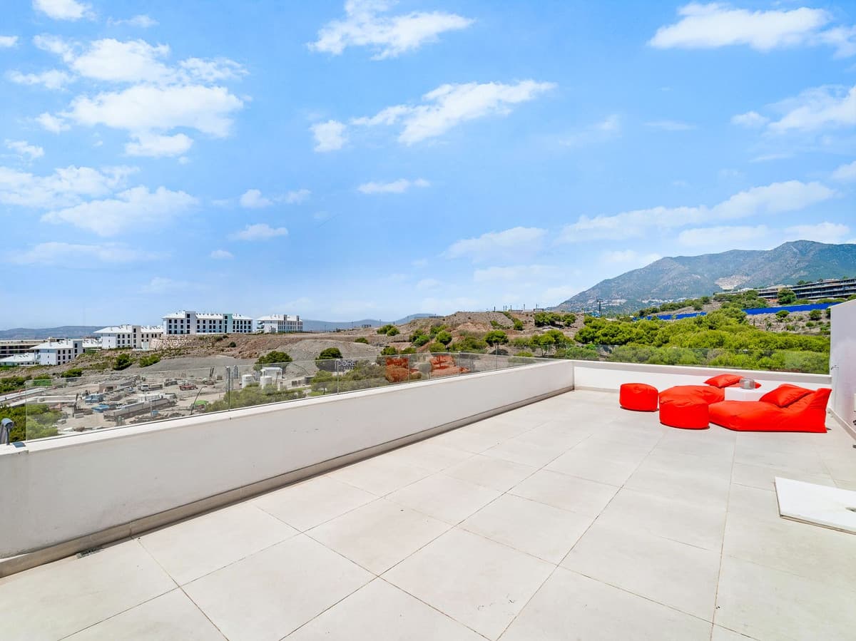 Penthouse Duplex in Fuengirola — photo 9 of 10