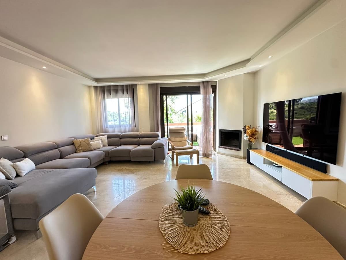 Middle Floor Apartment in Casares Playa — photo 1 of 10