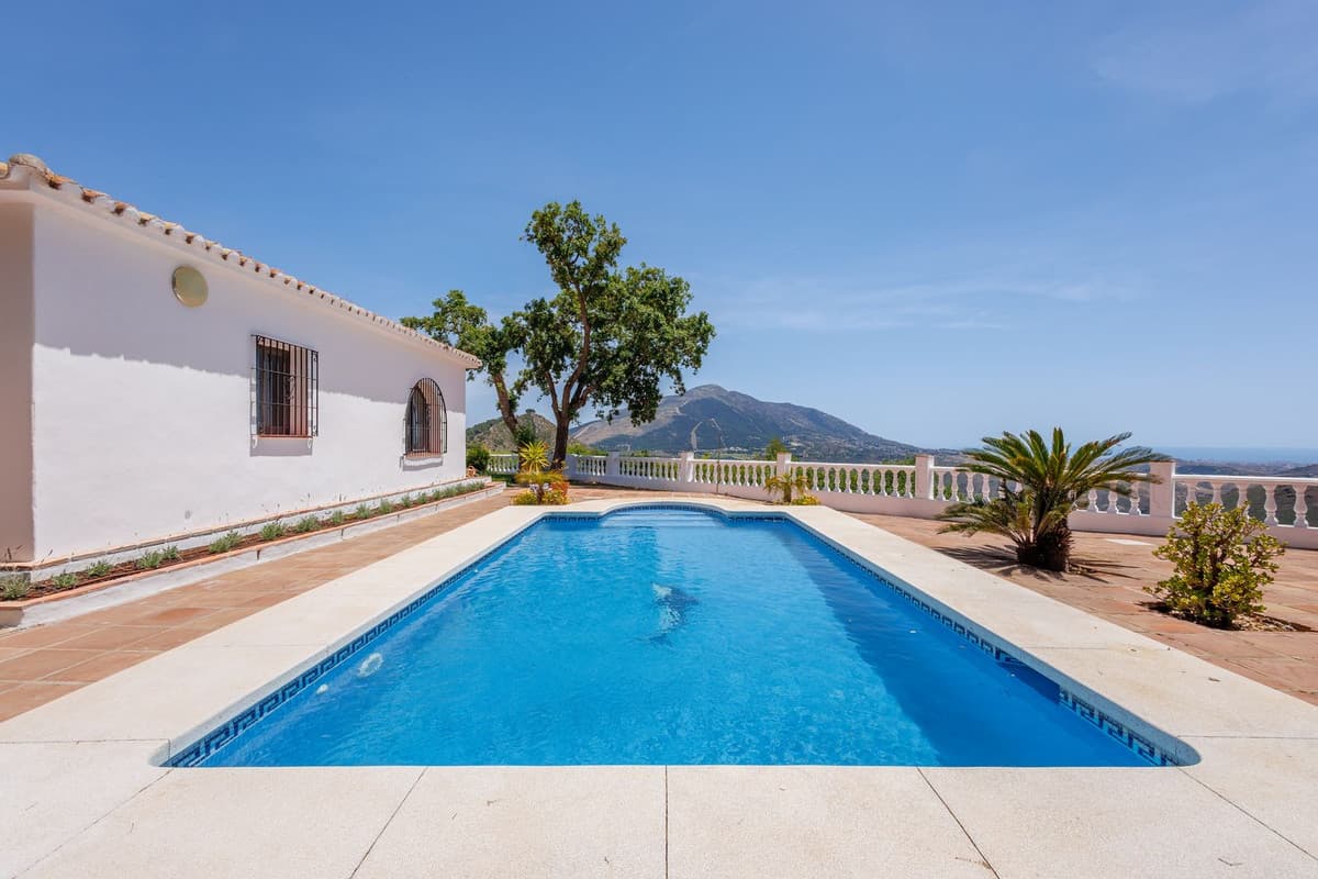 Detached Villa in Coín — photo 7 of 10
