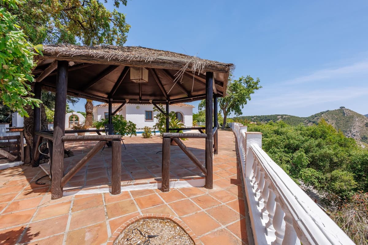 Detached Villa in Coín — photo 9 of 10
