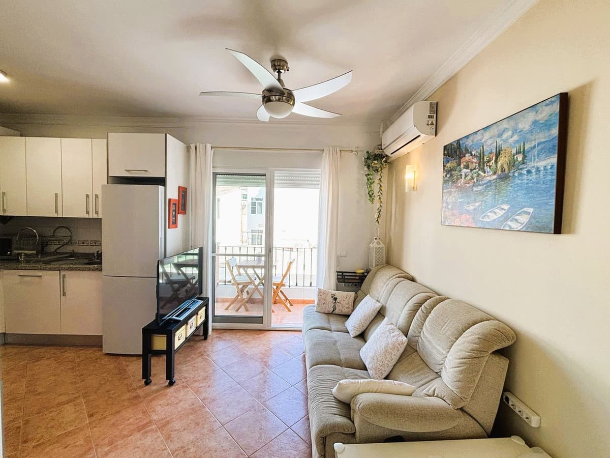 Middle Floor Apartment in La Cala de Mijas — photo 7 of 10