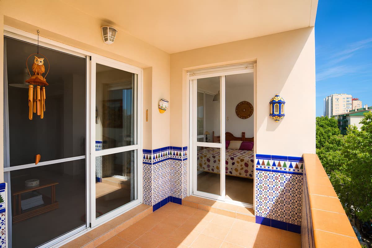Middle Floor Apartment in Fuengirola — photo 5 of 10