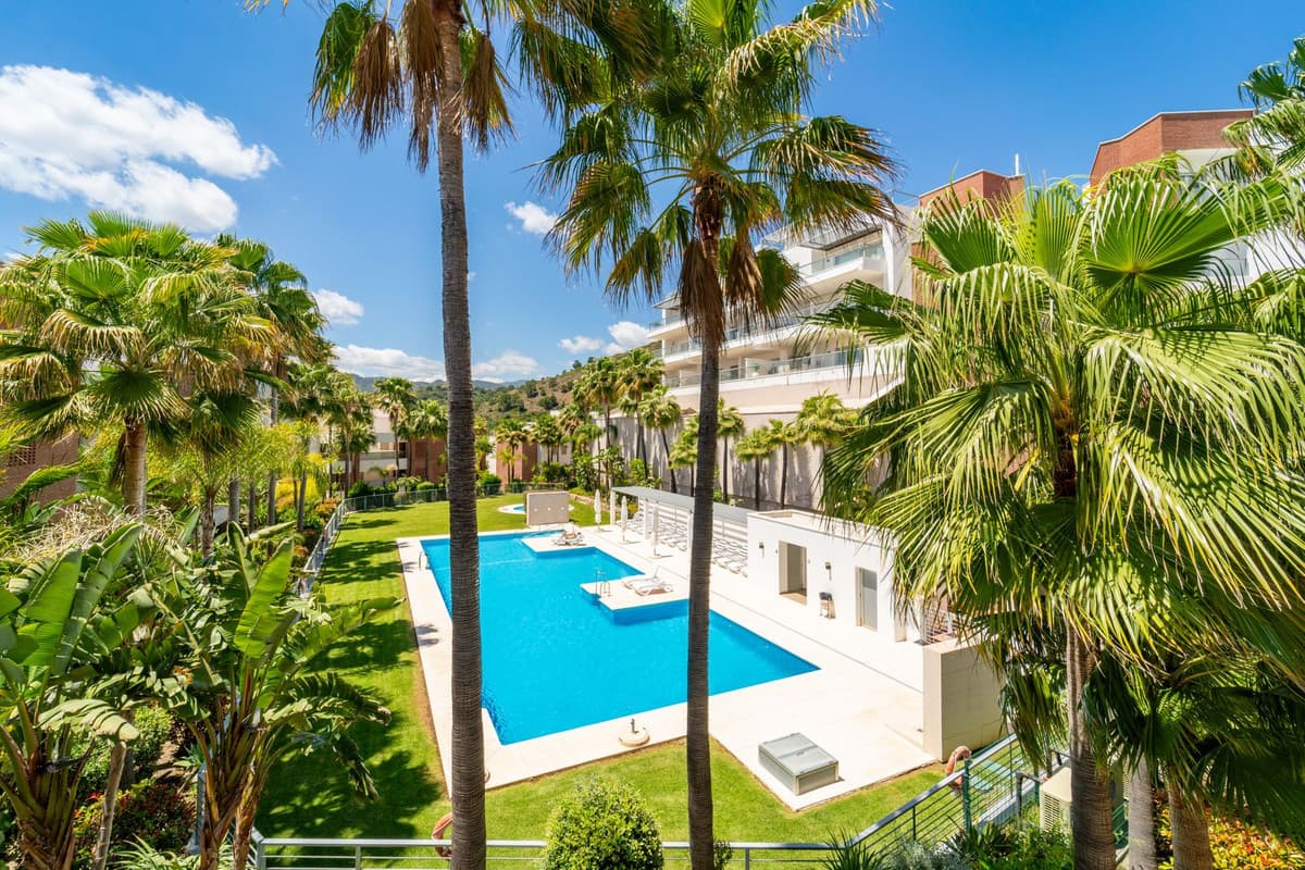 Middle Floor Apartment in Los Arqueros — photo 1 of 10