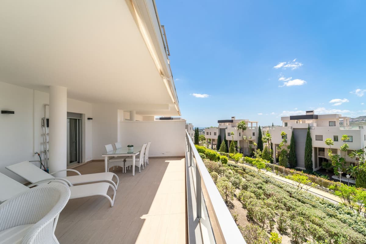 Middle Floor Apartment in Los Arqueros — photo 3 of 10