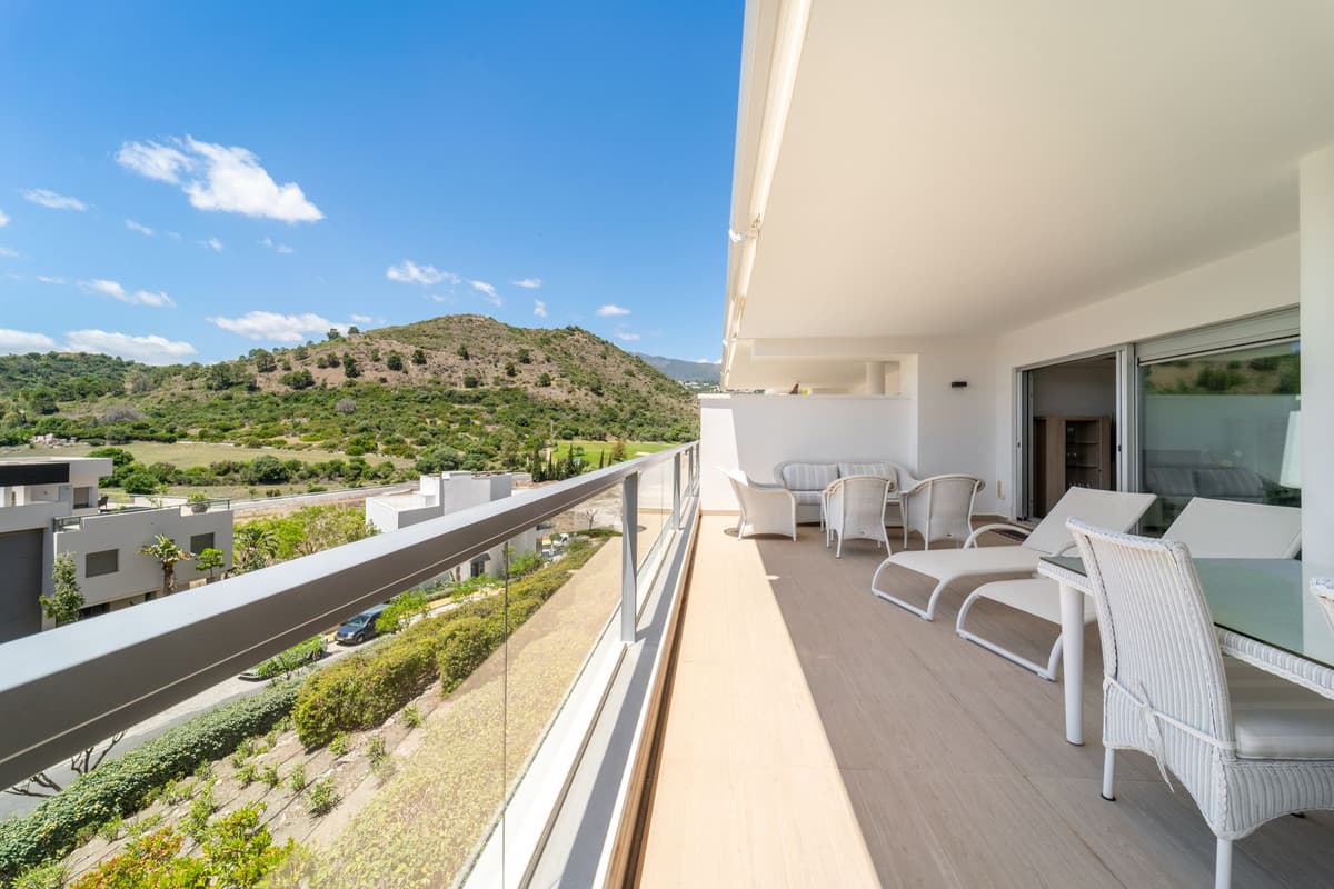 Middle Floor Apartment in Los Arqueros — photo 10 of 10