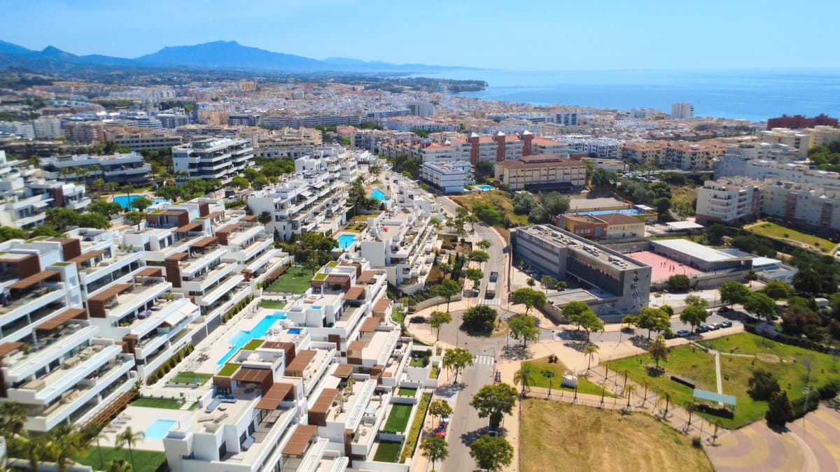 Ground Floor Apartment in Estepona — photo 7 of 10