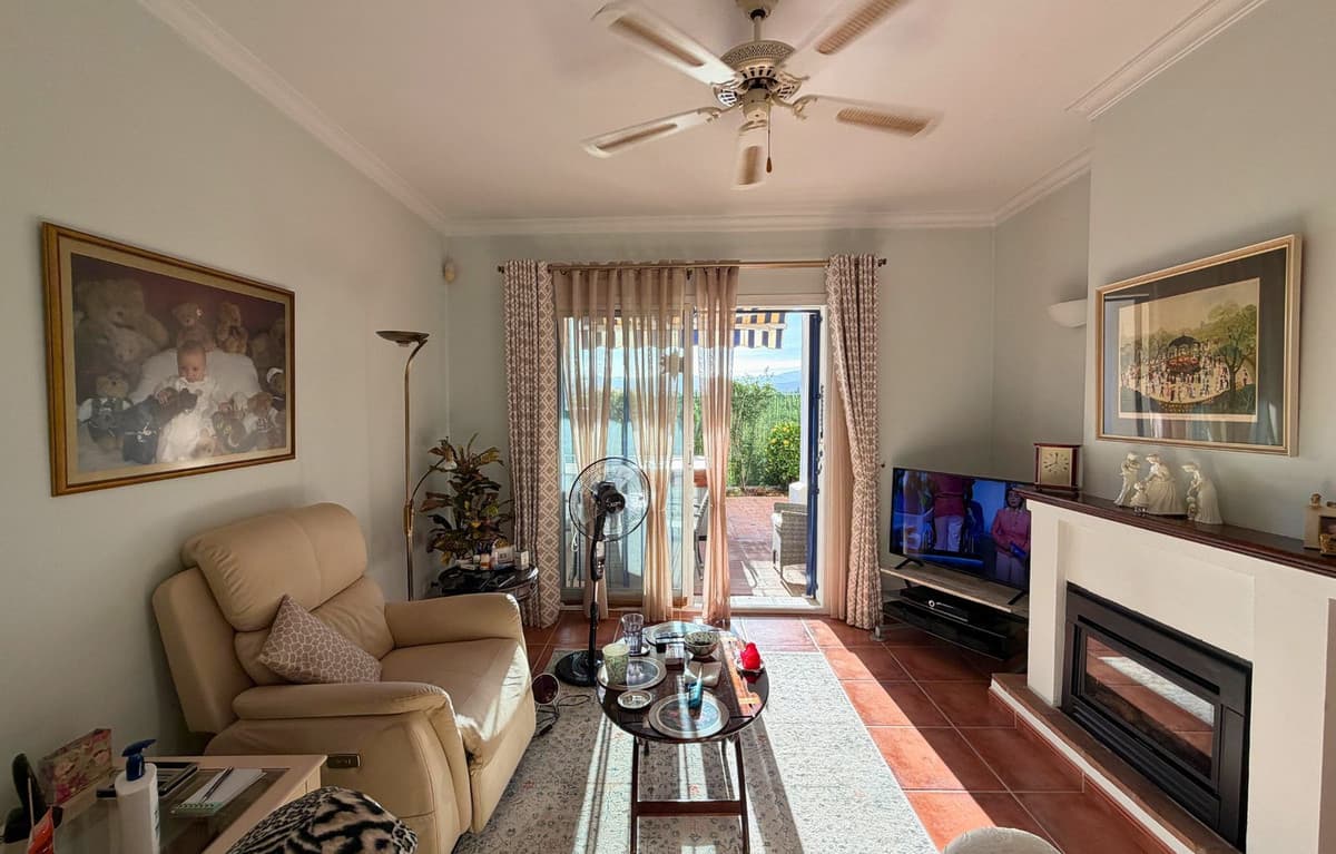 Townhouse in Nueva Andalucía — photo 6 of 10