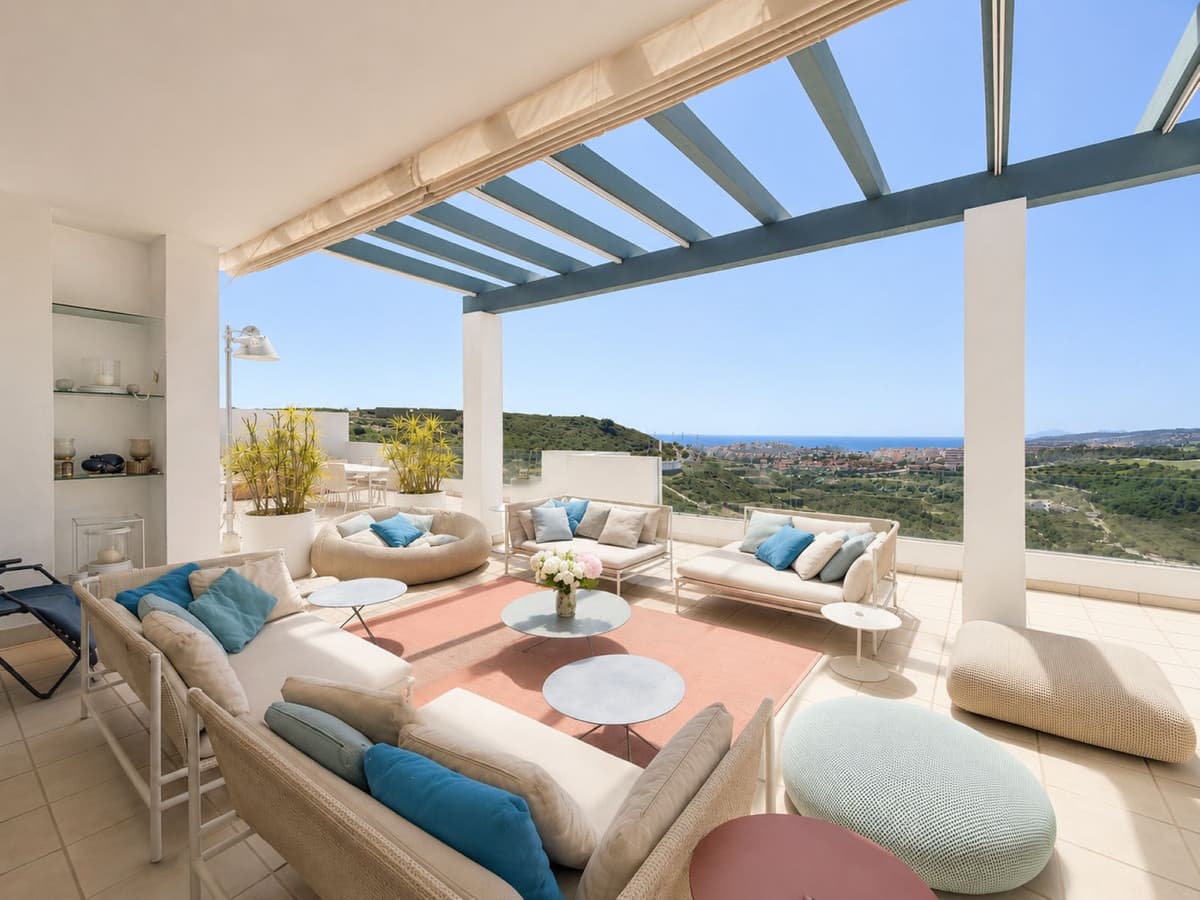 Penthouse in Casares Playa — photo 1 of 10