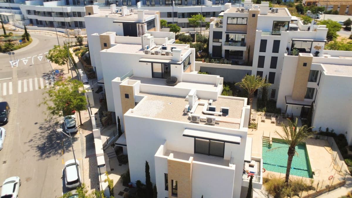 Top Floor Apartment in Estepona — photo 2 of 10