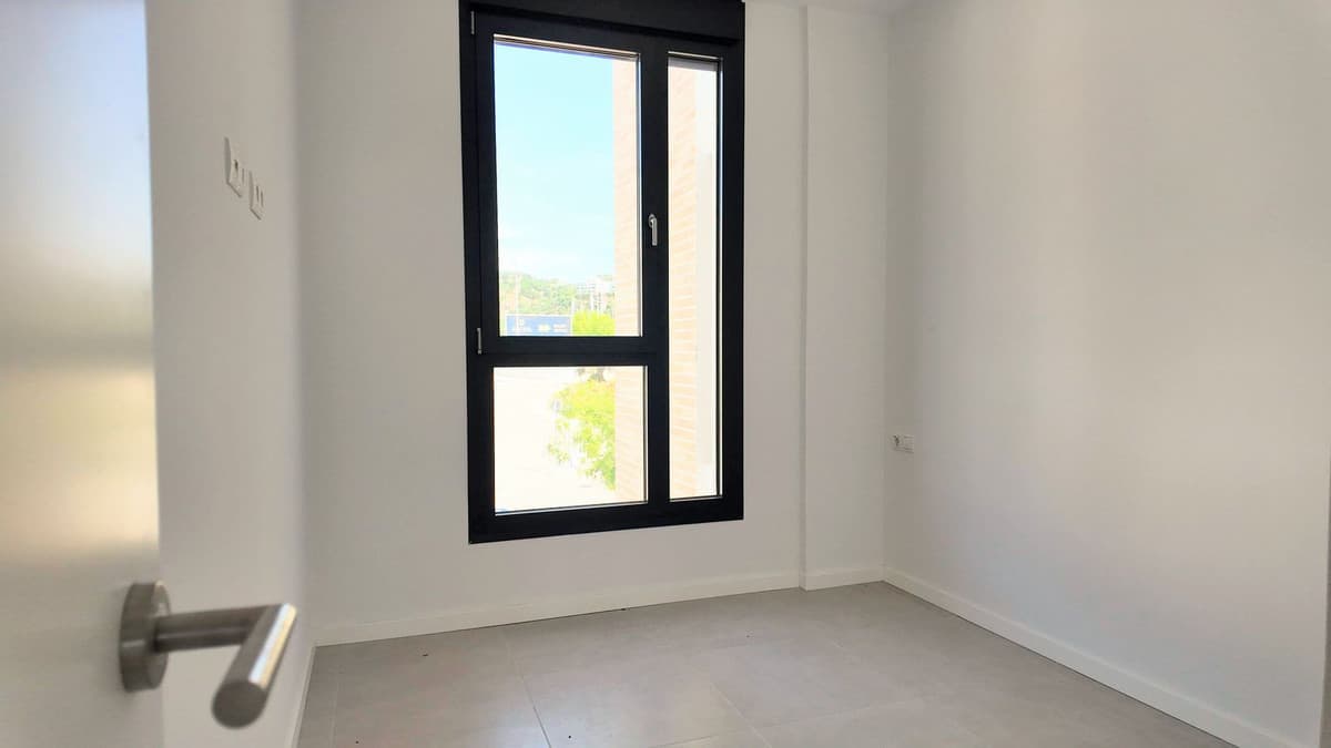 Top Floor Apartment in Estepona — photo 5 of 10