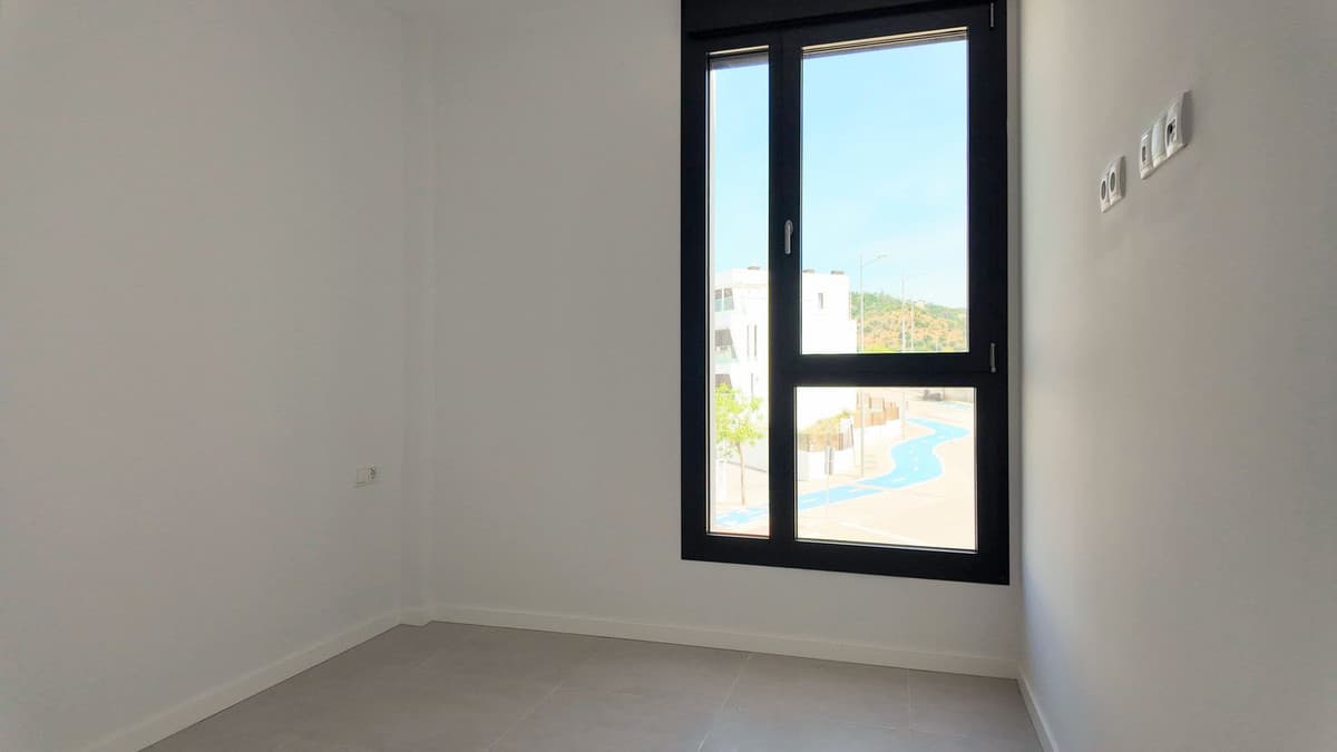 Top Floor Apartment in Estepona — photo 6 of 10