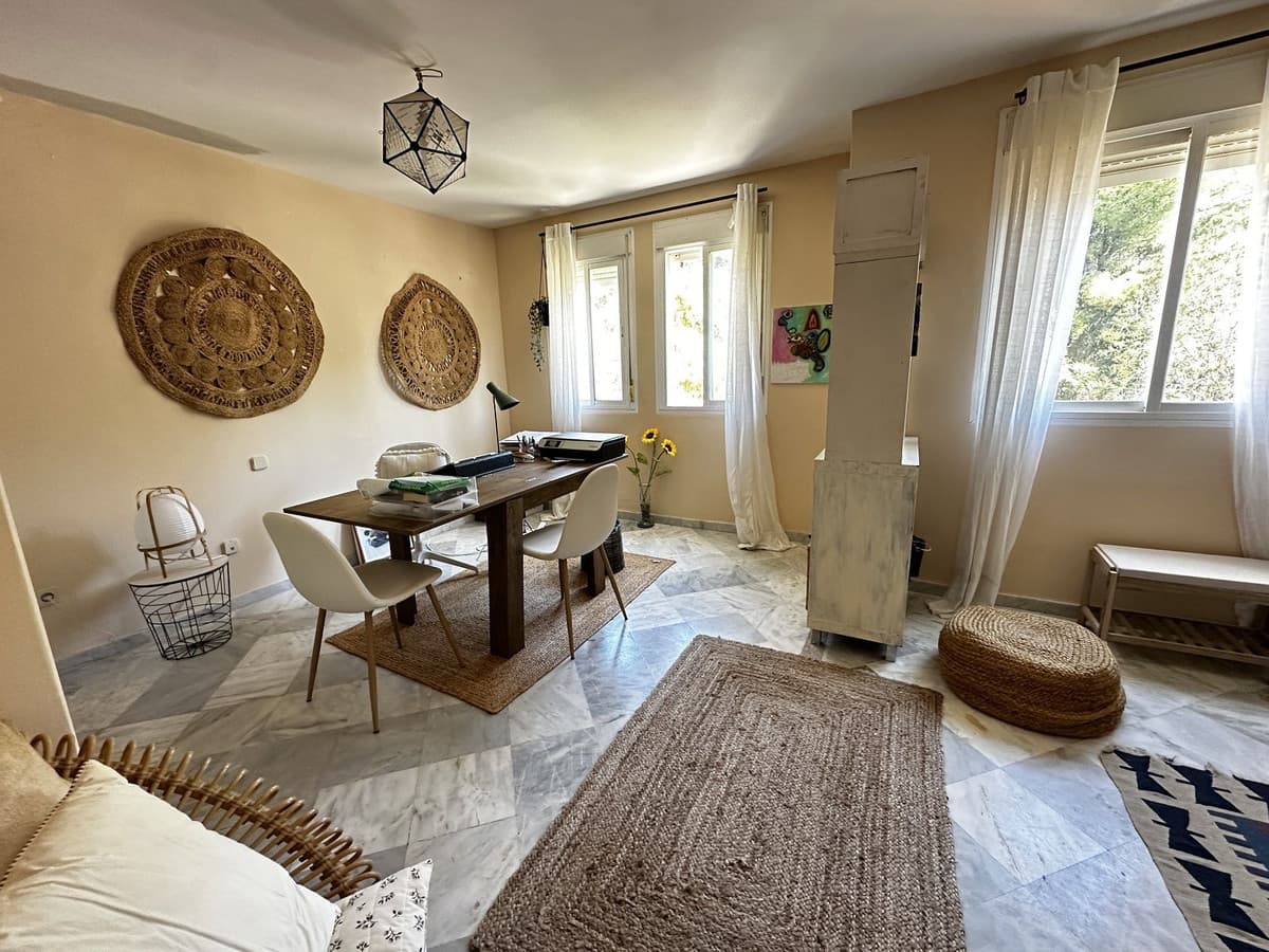 Townhouse in Nagüeles — photo 4 of 10
