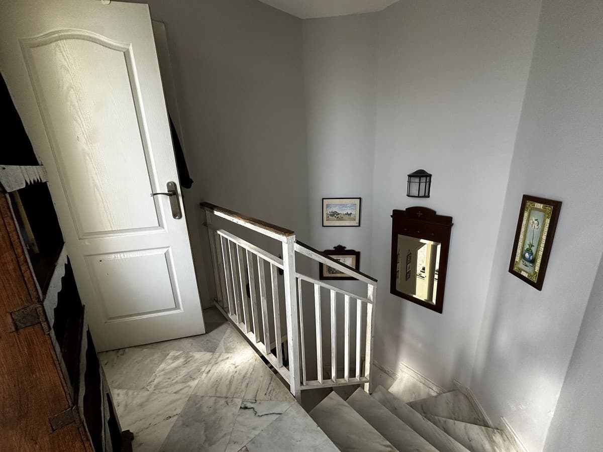 Townhouse in Nagüeles — photo 7 of 10