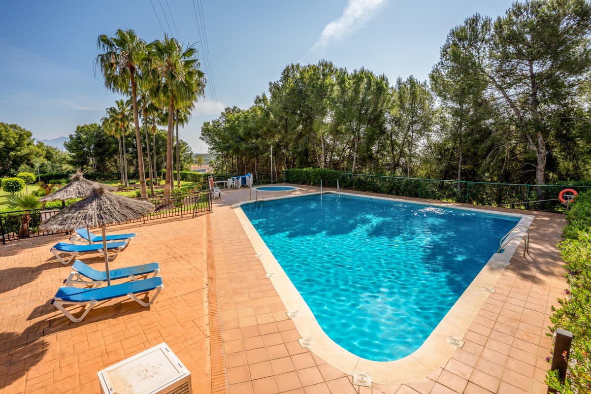 Middle Floor Apartment in Mijas Costa — photo 5 of 10