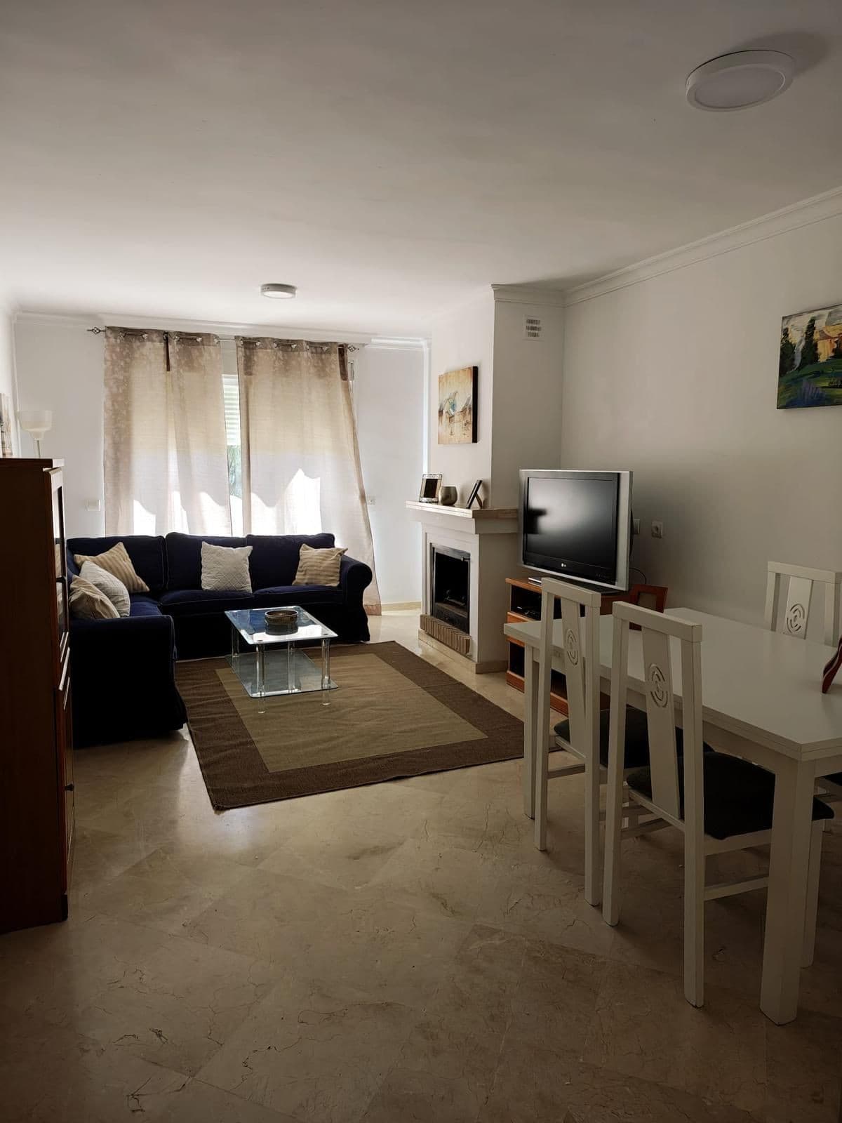 Townhouse in Manilva — photo 7 of 10