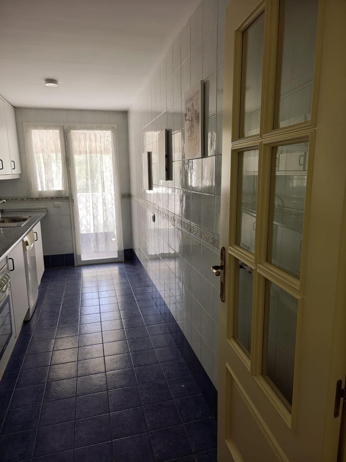 Townhouse in Manilva — photo 8 of 10