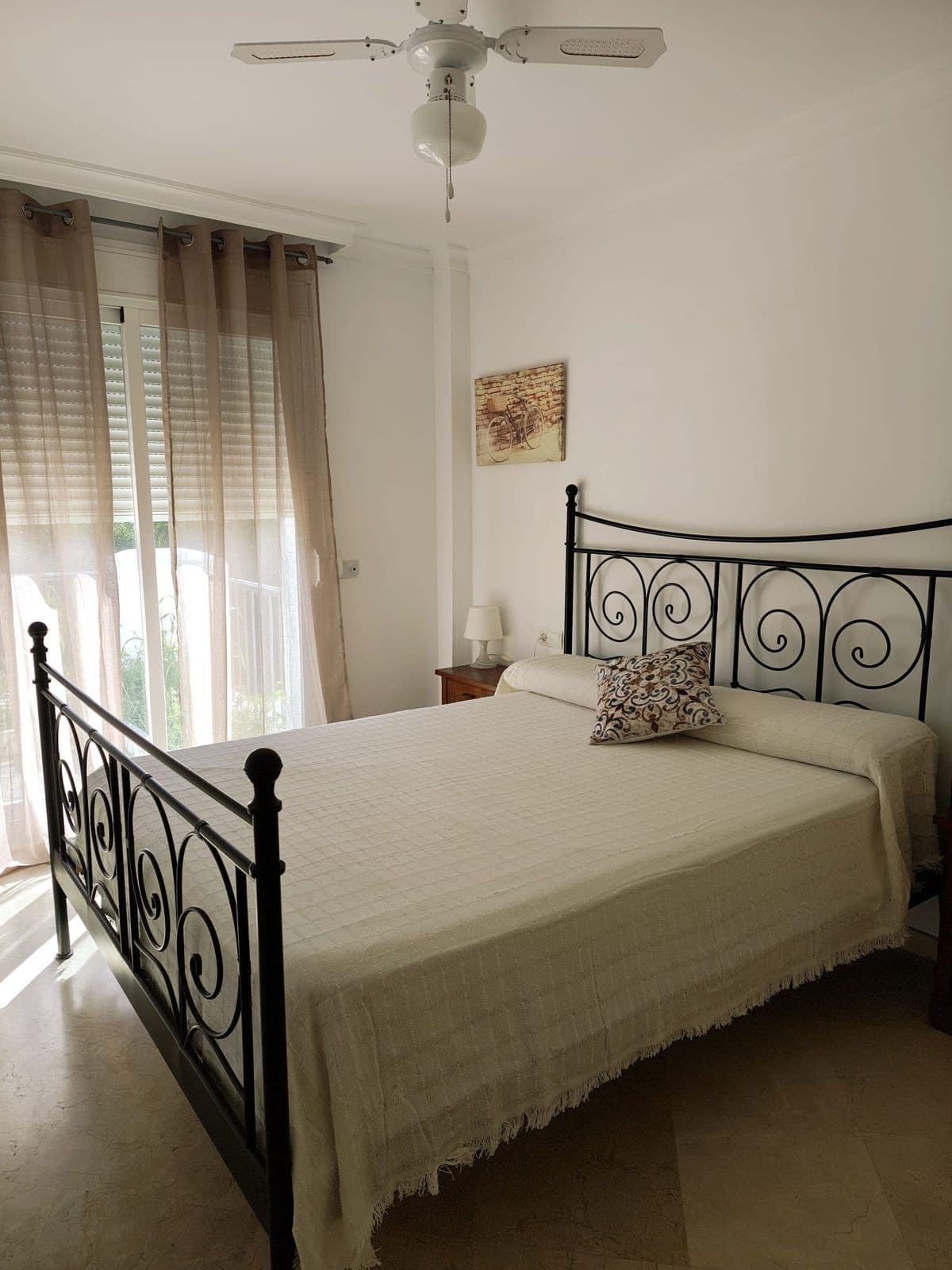 Townhouse in Manilva — photo 9 of 10