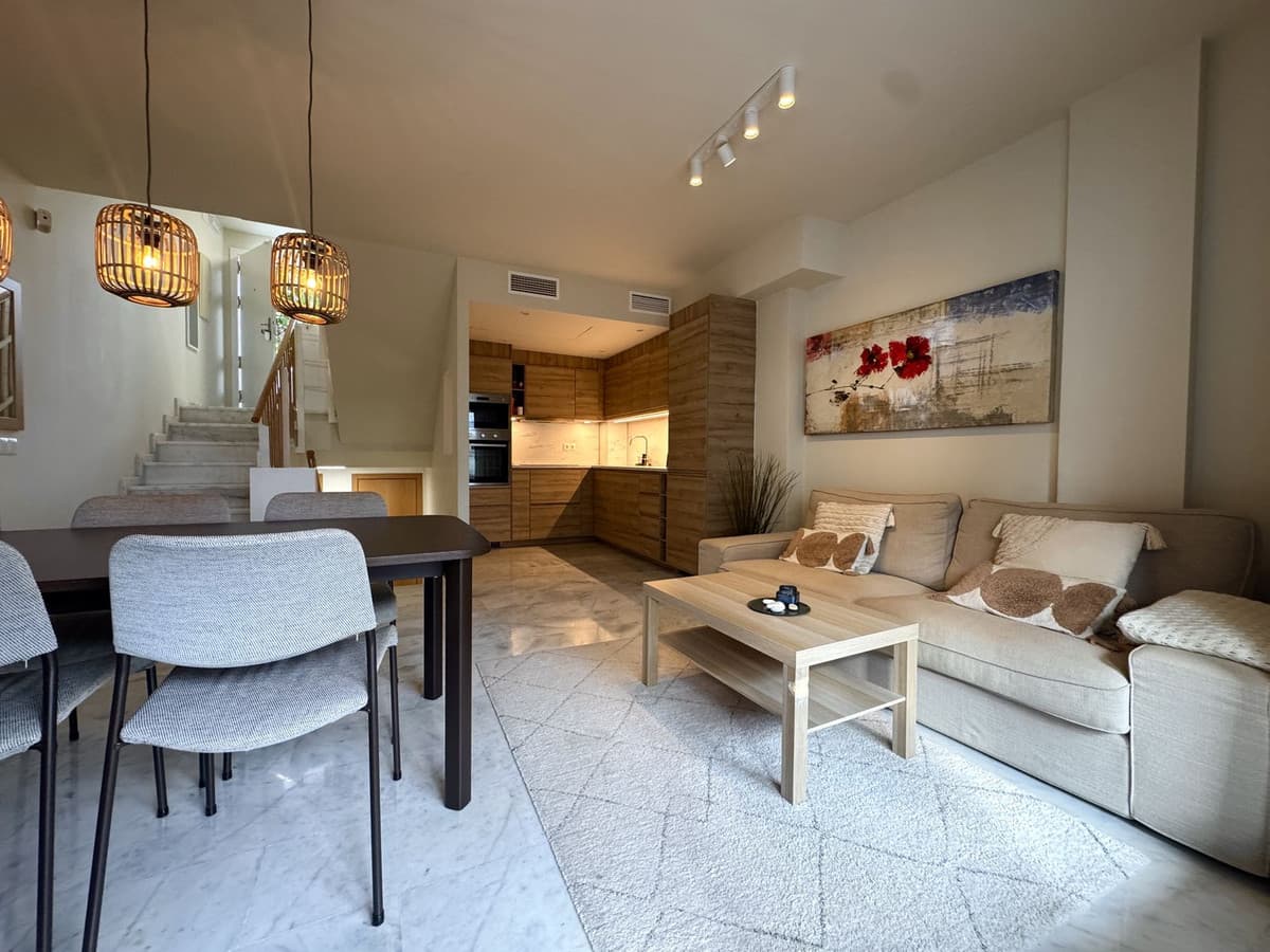 Townhouse in Riviera del Sol — photo 2 of 10
