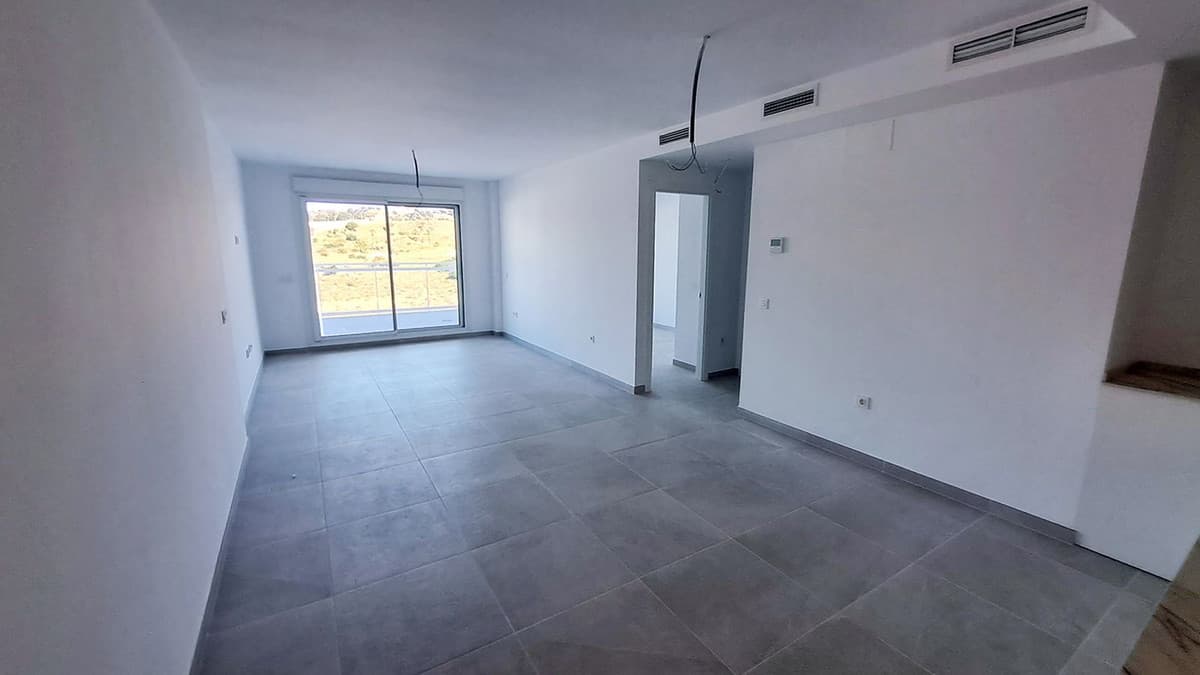 Middle Floor Apartment in La Cala — photo 4 of 10