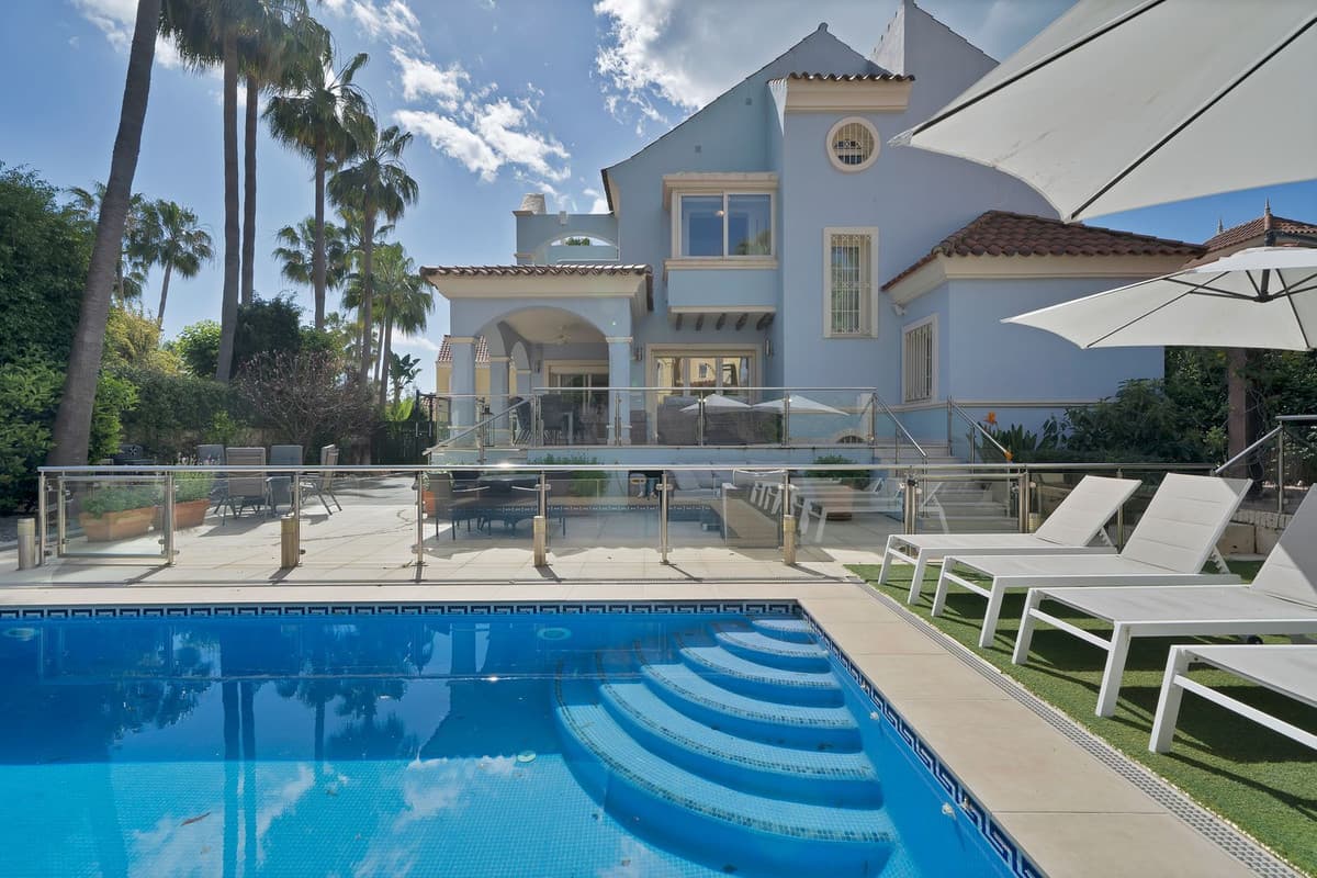 Semi-Detached House in Puerto Banús — photo 5 of 10