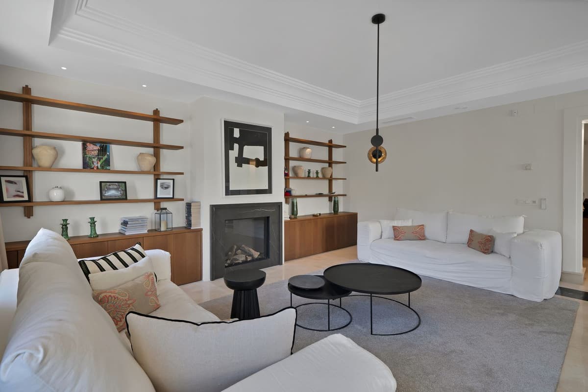 Semi-Detached House in Puerto Banús — photo 8 of 10