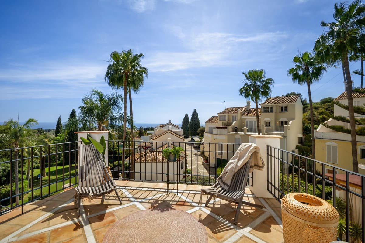 Townhouse in Marbella — photo 3 of 10