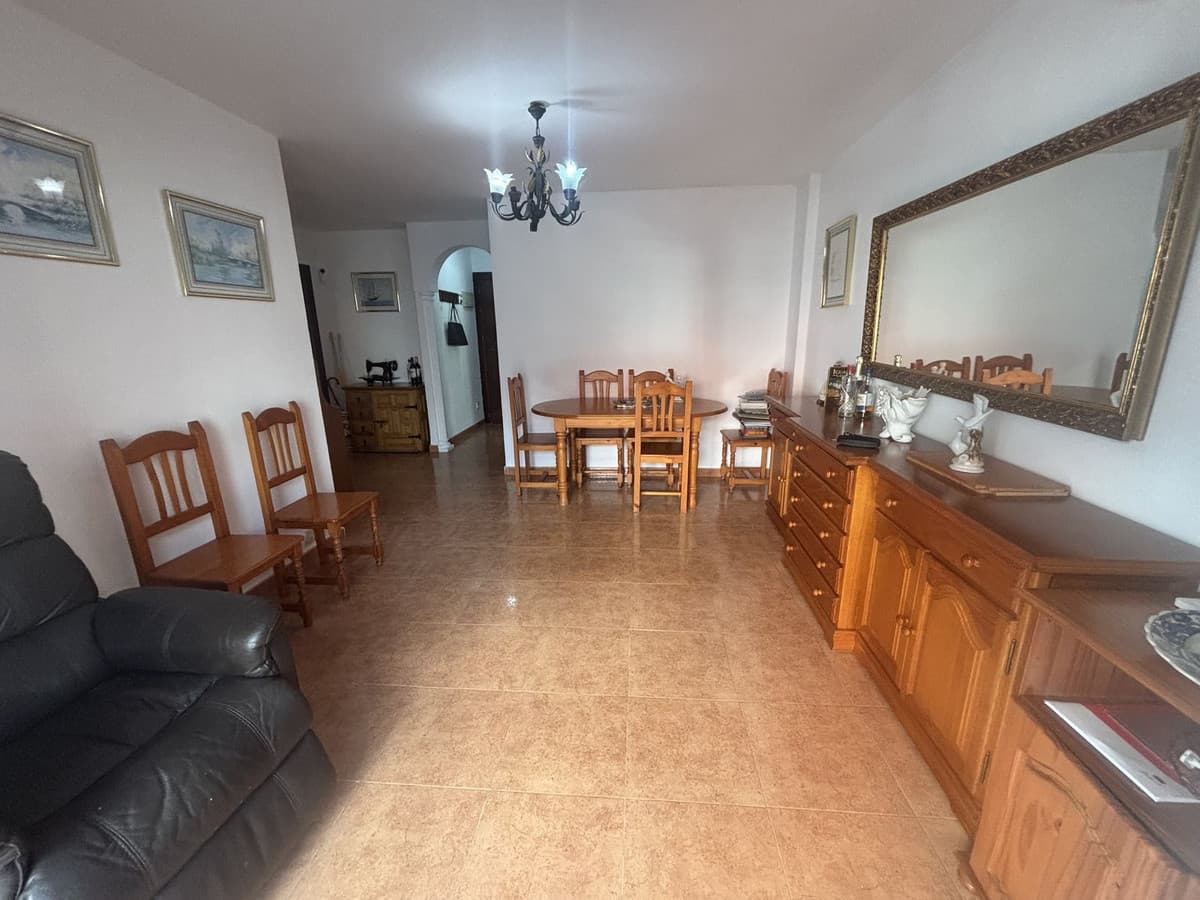 Middle Floor Apartment in San Pedro de Alcántara — photo 2 of 10