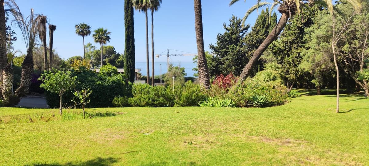 Ground Floor Apartment in Marbella — photo 3 of 10