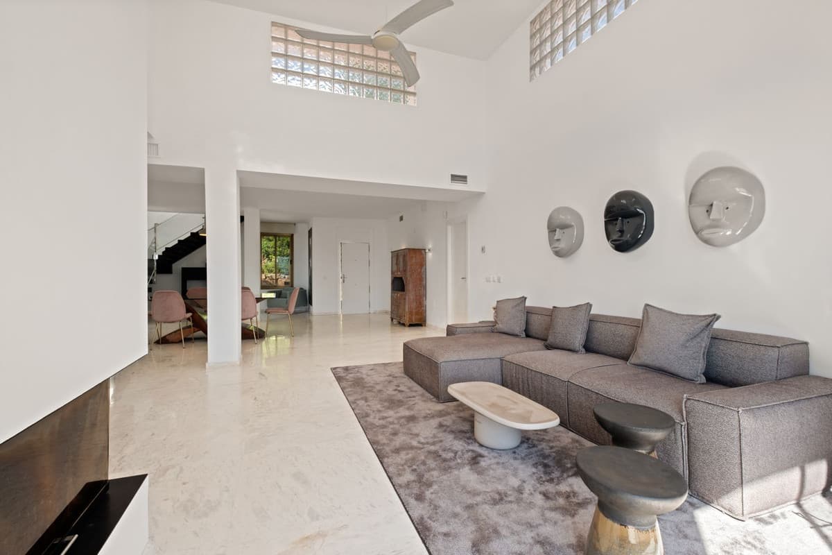 Penthouse in La Mairena — photo 6 of 10