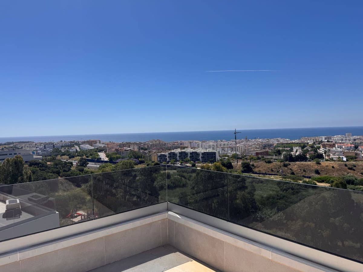 Penthouse in Estepona — photo 3 of 10