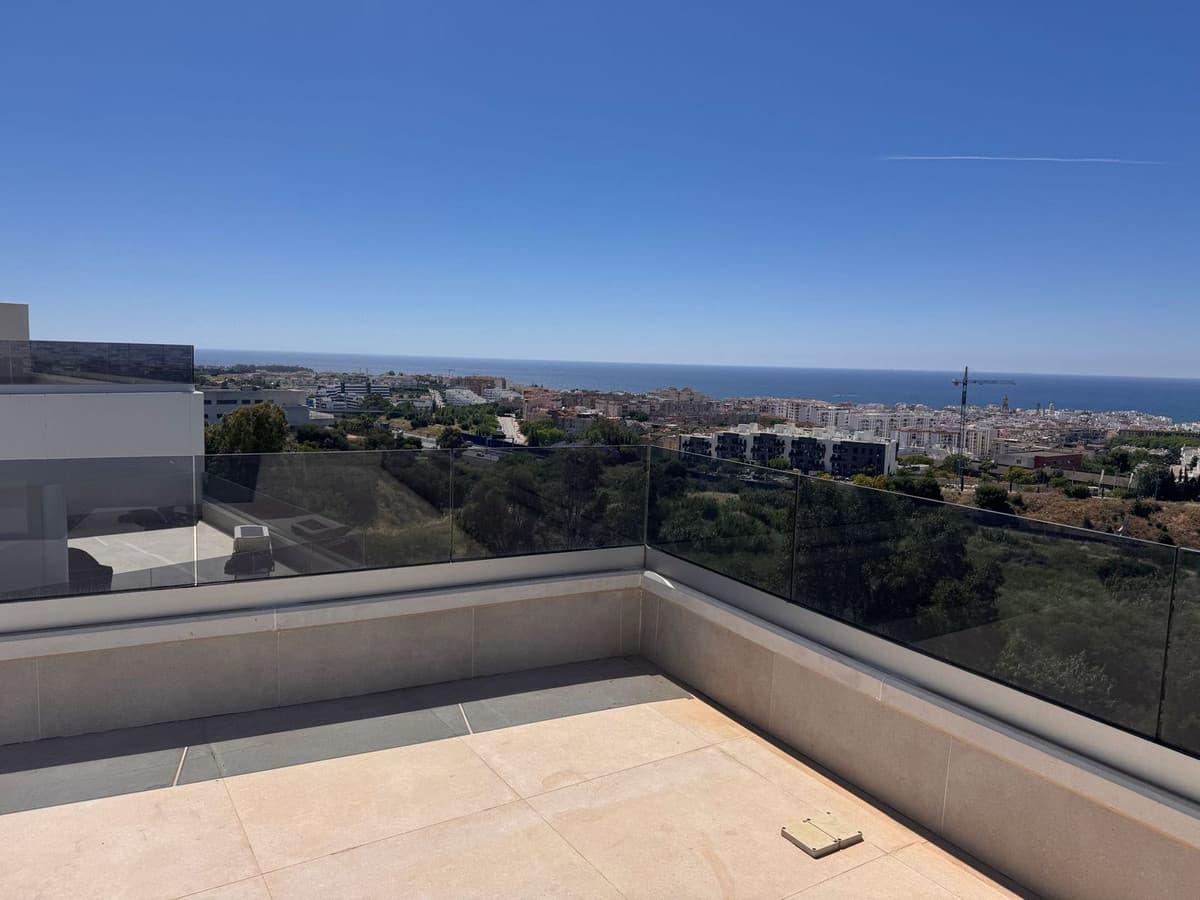 Penthouse in Estepona — photo 4 of 10