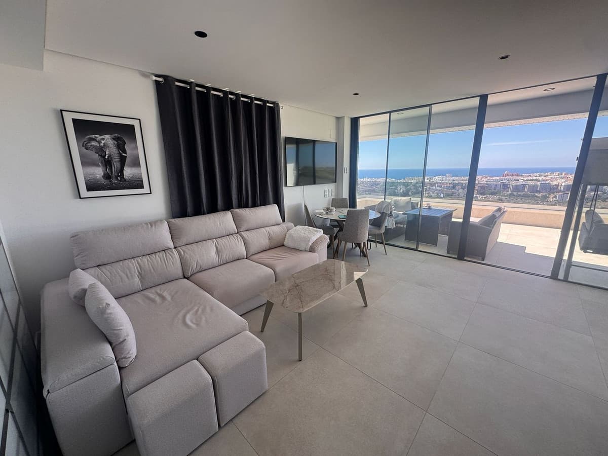 Penthouse in Estepona — photo 6 of 10