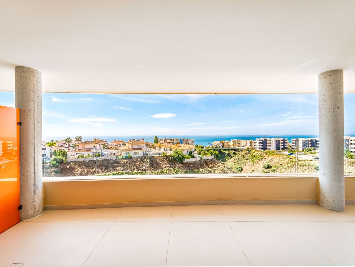 Middle Floor Apartment in Fuengirola — photo 6 of 10