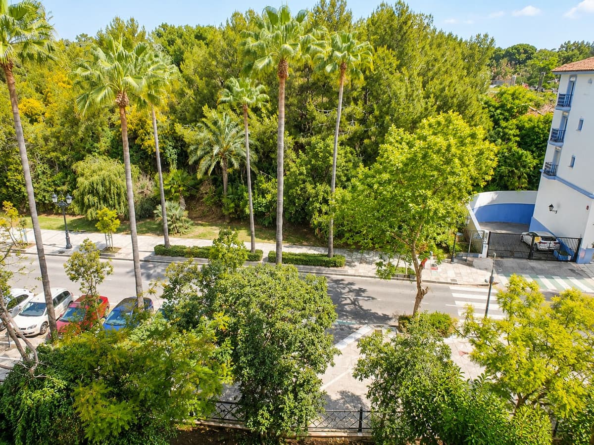 Top Floor Apartment in Marbella — photo 1 of 10
