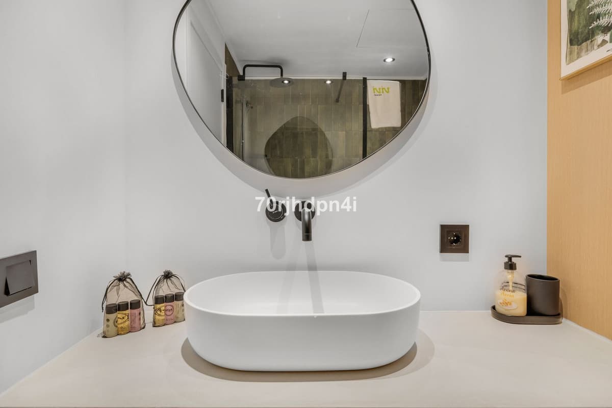 Ground Floor Apartment in Estepona — photo 4 of 10