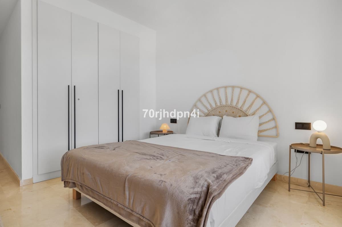 Ground Floor Apartment in Estepona — photo 6 of 10