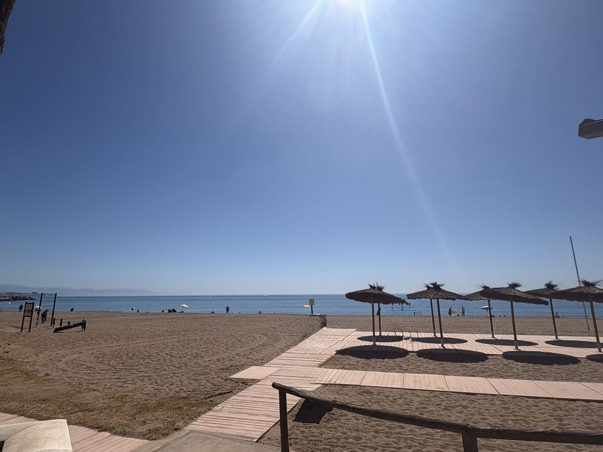 Middle Floor Apartment in Fuengirola — photo 8 of 10