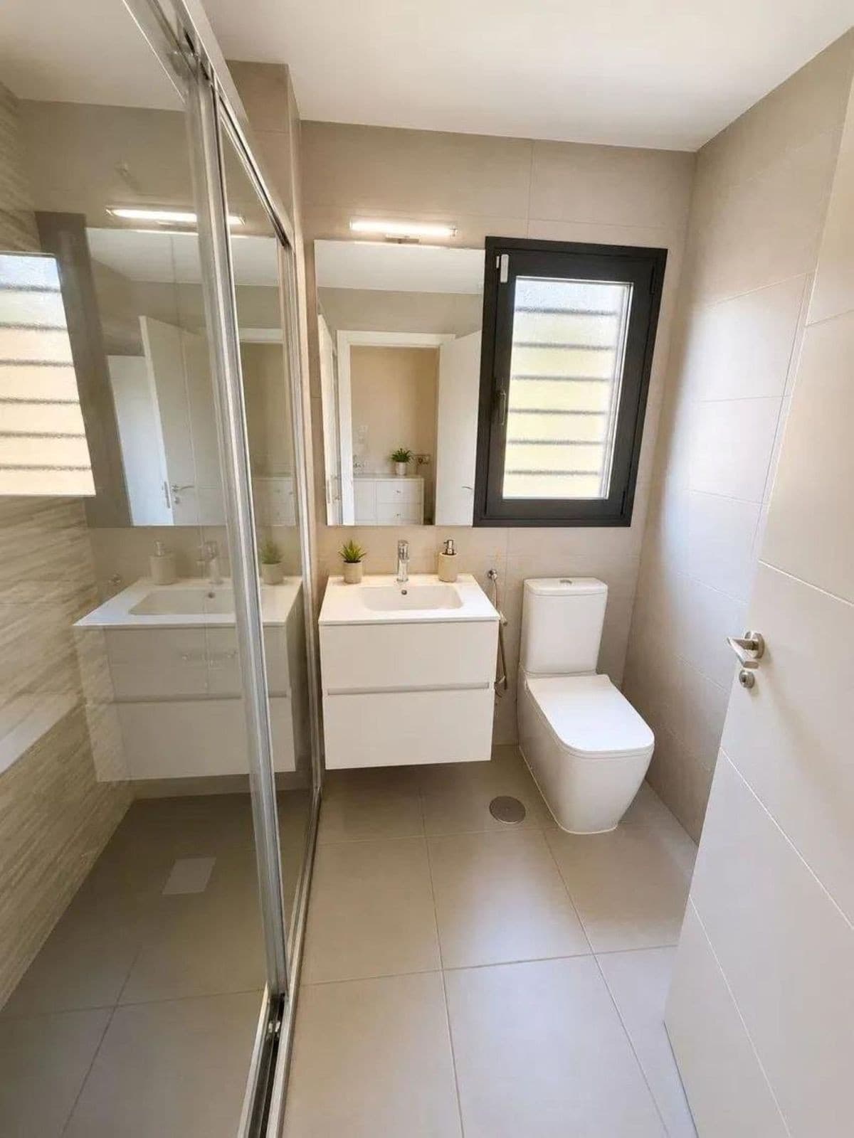 Ground Floor Apartment in El Pinillo — photo 8 of 10