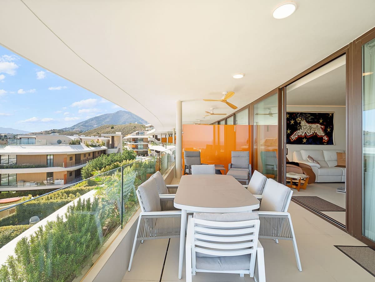 Middle Floor Apartment in Fuengirola — photo 5 of 10