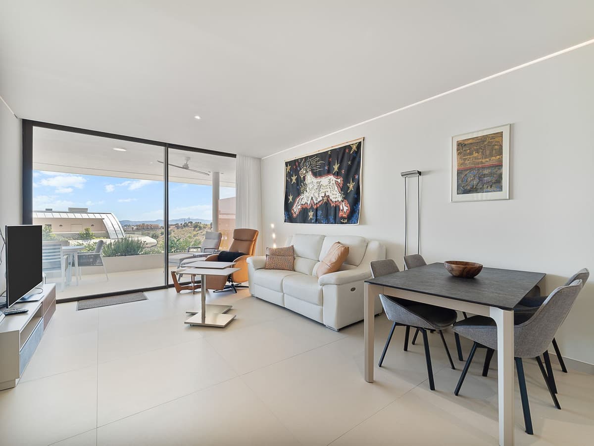 Middle Floor Apartment in Fuengirola — photo 7 of 10