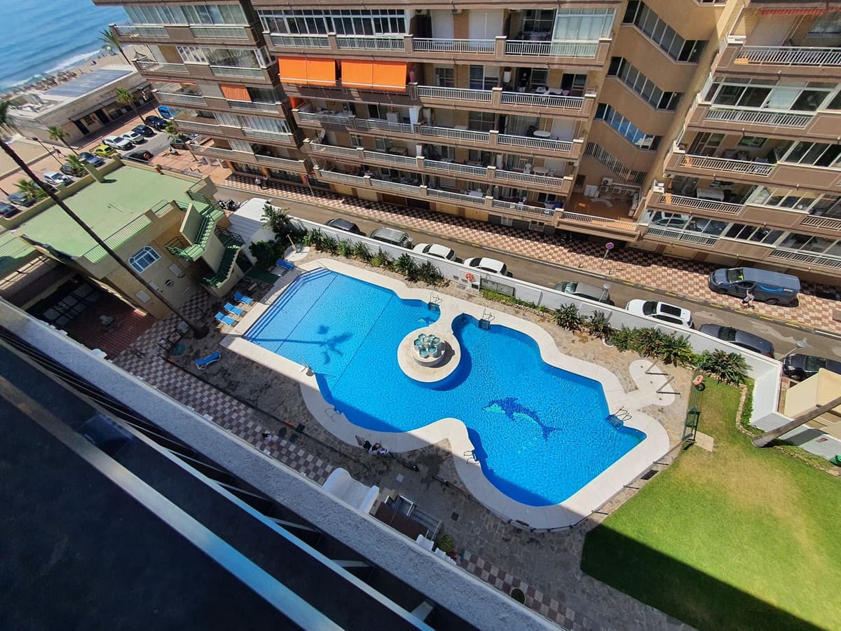 Middle Floor Apartment in Fuengirola — photo 5 of 10