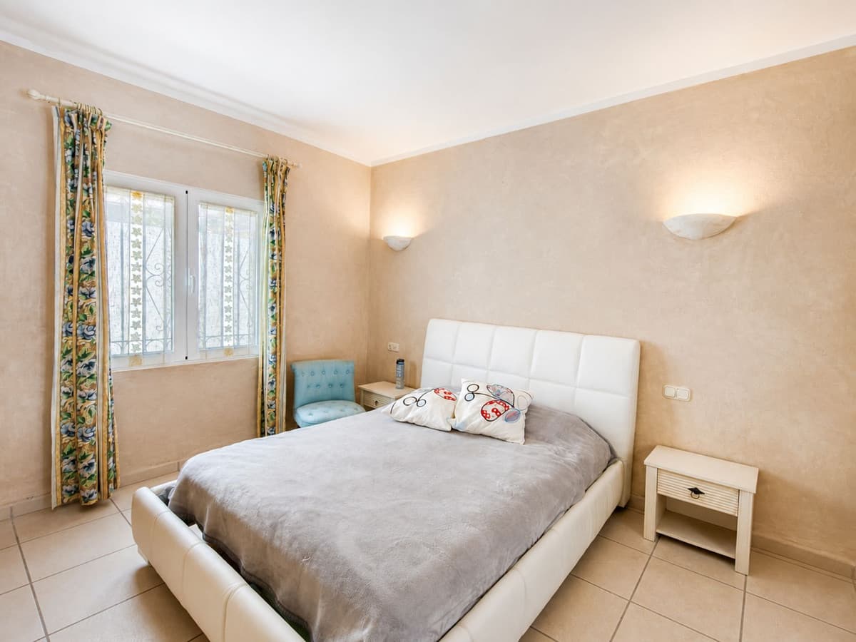 Detached Villa in La Duquesa — photo 10 of 10