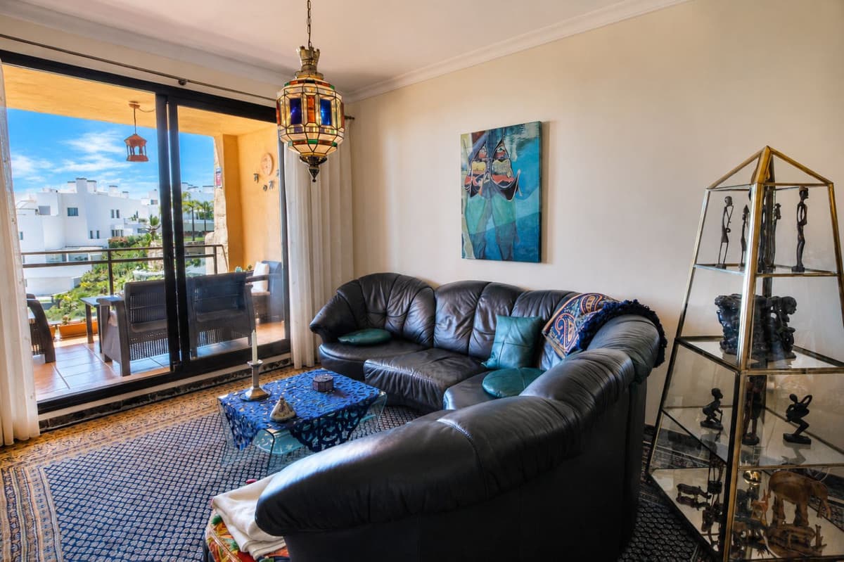 Middle Floor Apartment in Calanova Golf — photo 4 of 10