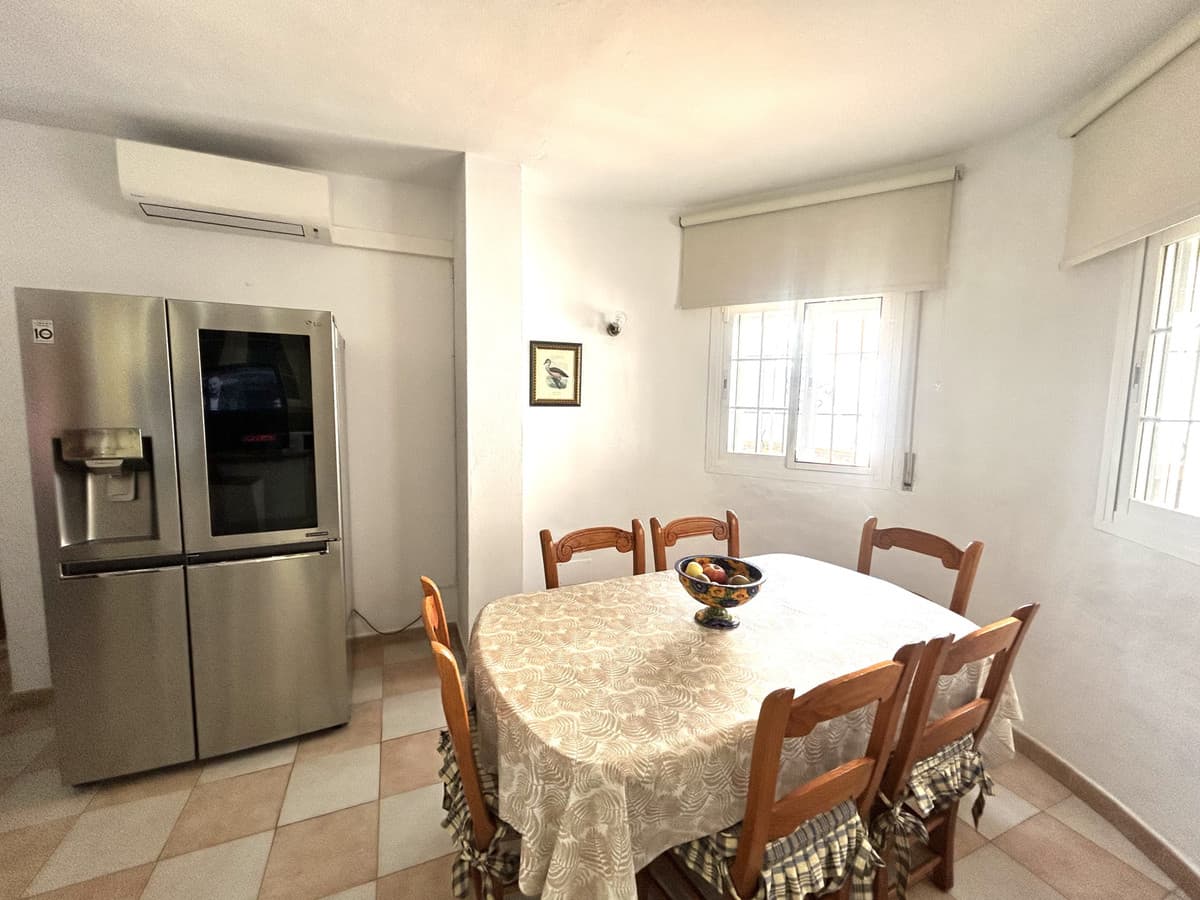Townhouse in San Pedro de Alcántara — photo 4 of 10