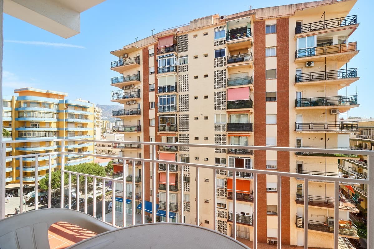 Middle Floor Apartment in Fuengirola — photo 9 of 10
