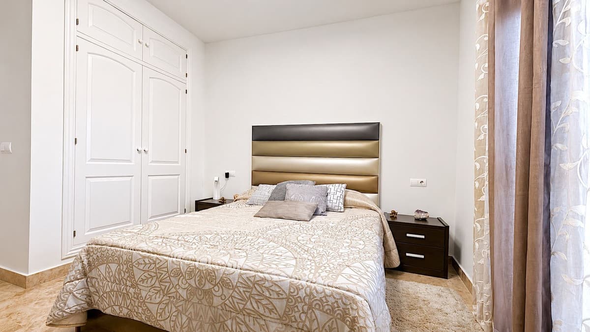 Ground Floor Apartment in San Pedro de Alcántara — photo 4 of 10